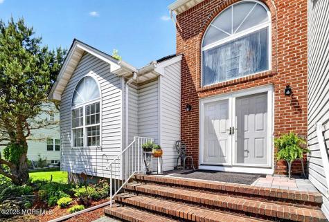 28 Glynn Court Parlin NJ 08859