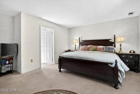 28 Glynn Court Parlin NJ 08859