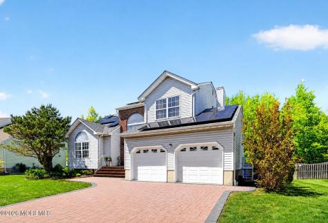 28 Glynn Court Parlin NJ 08859