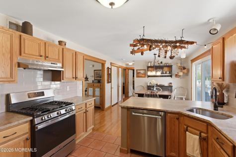 399 Trenton Avenue N Bayville NJ 08721