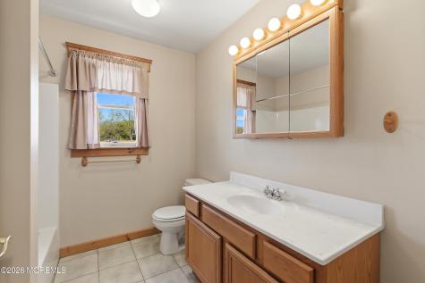 399 Trenton Avenue N Bayville NJ 08721
