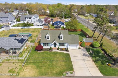 399 Trenton Avenue N Bayville NJ 08721