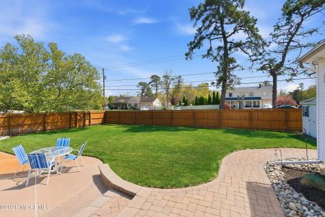 399 Trenton Avenue N Bayville NJ 08721