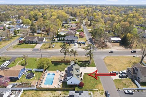 399 Trenton Avenue N Bayville NJ 08721