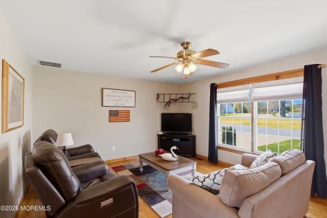 399 Trenton Avenue N Bayville NJ 08721