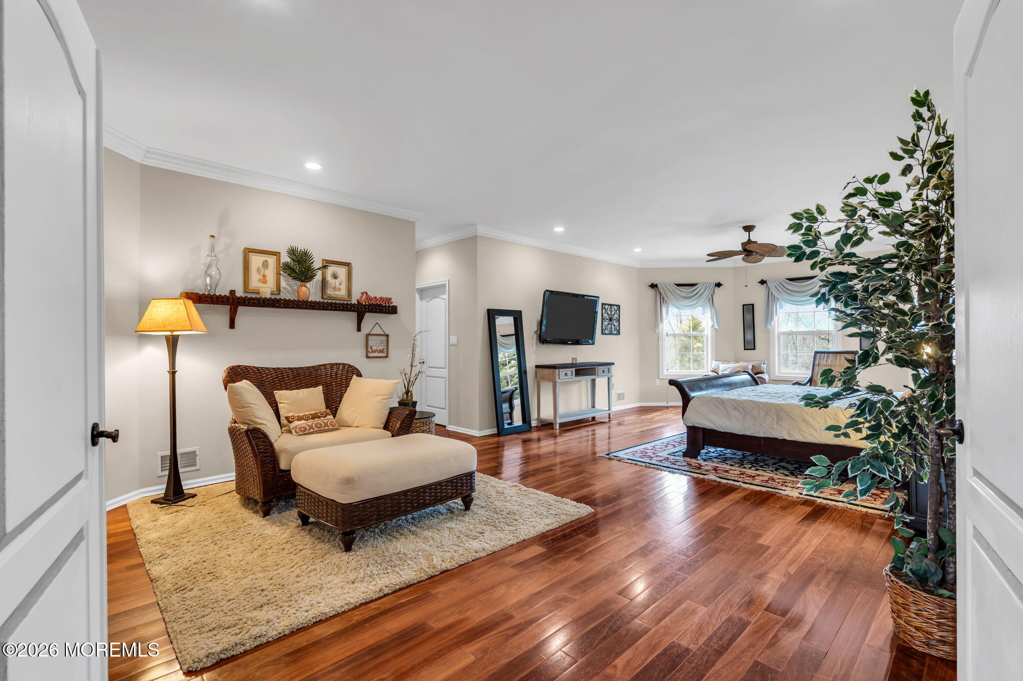 4 Susan Court Farmingdale NJ 07727