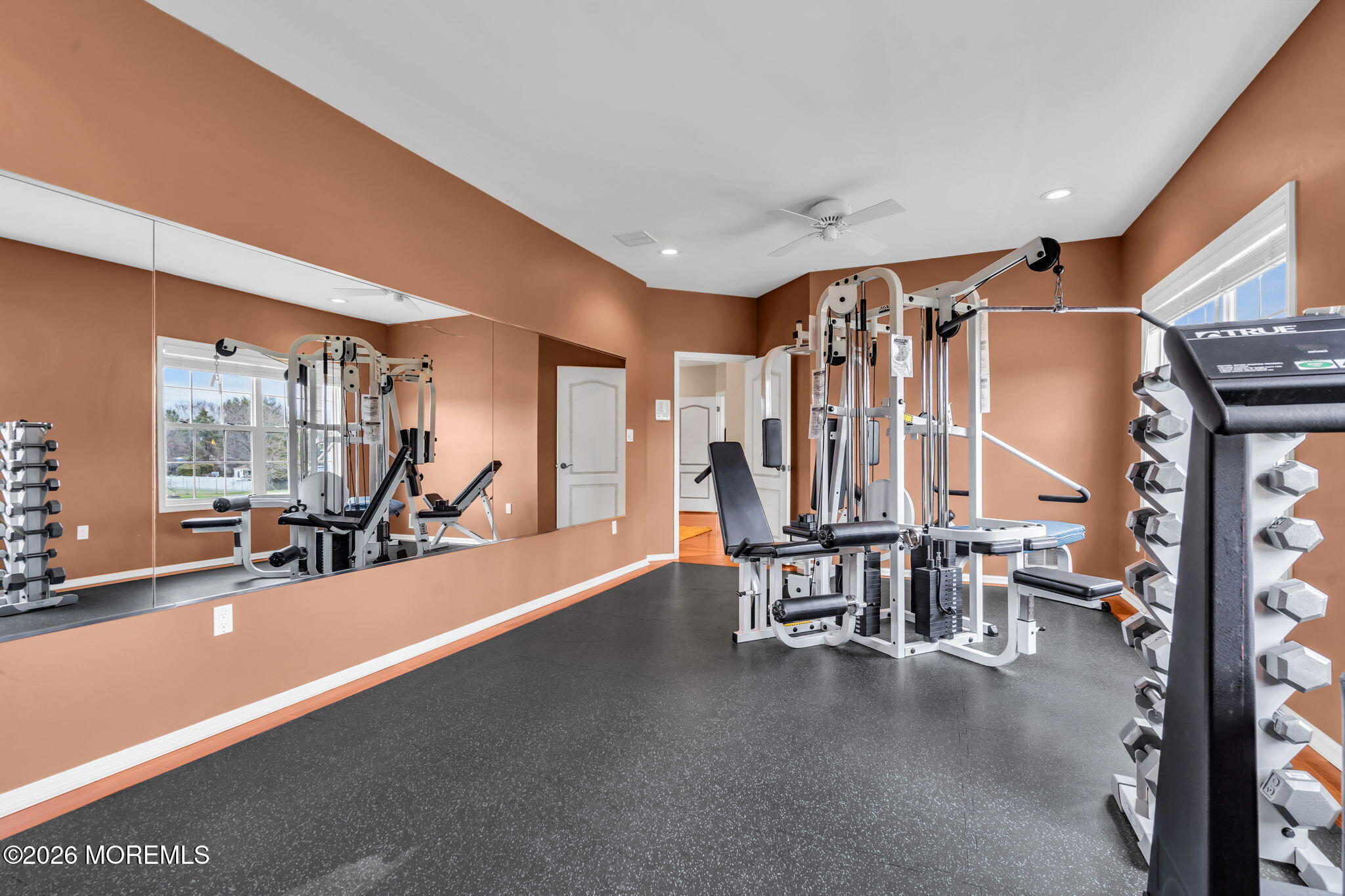 4 Susan Court Farmingdale NJ 07727