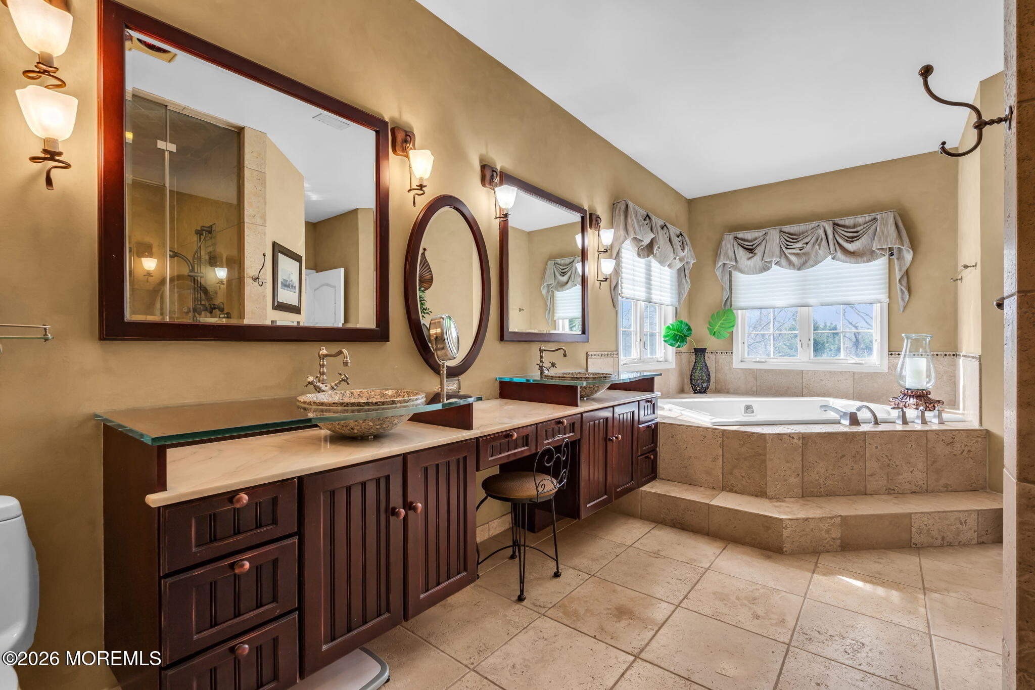 4 Susan Court Farmingdale NJ 07727