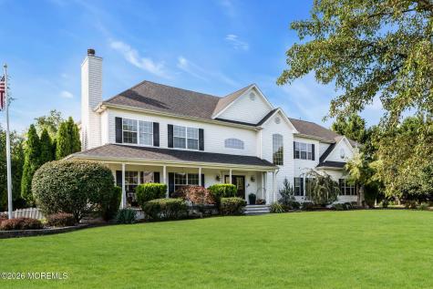 4 Susan Court Farmingdale NJ 07727