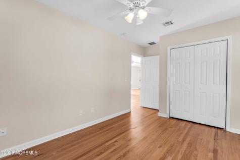 176 Tilton Street Toms River NJ 08753