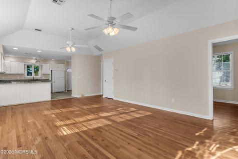 176 Tilton Street Toms River NJ 08753