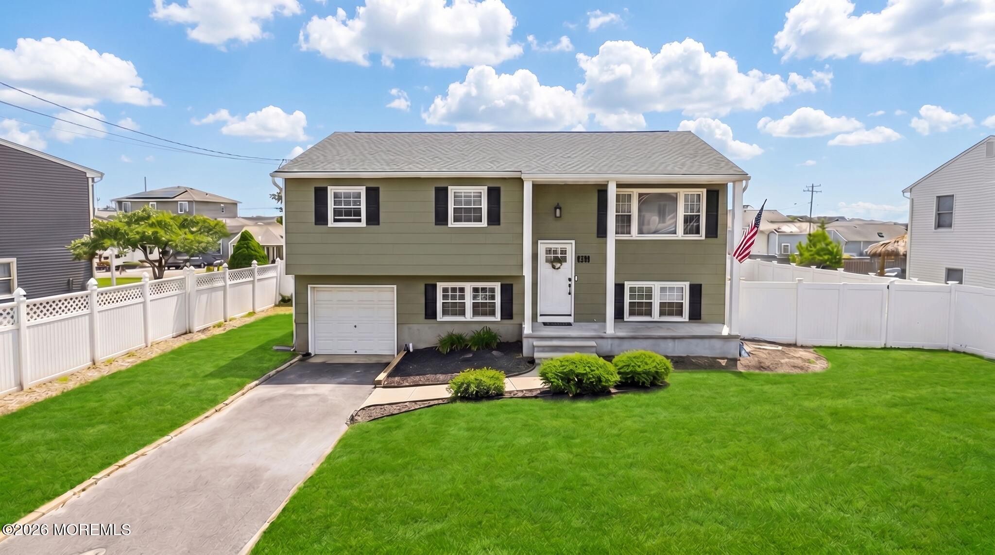 783 Simmons Drive Toms River NJ 08753