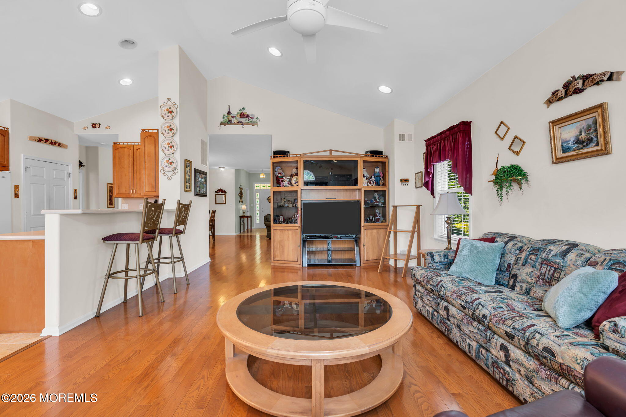 21 Chaucer Circle Manchester NJ 08759