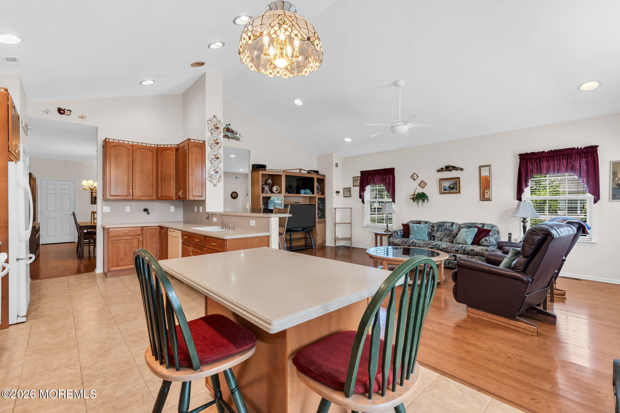 21 Chaucer Circle Manchester NJ 08759