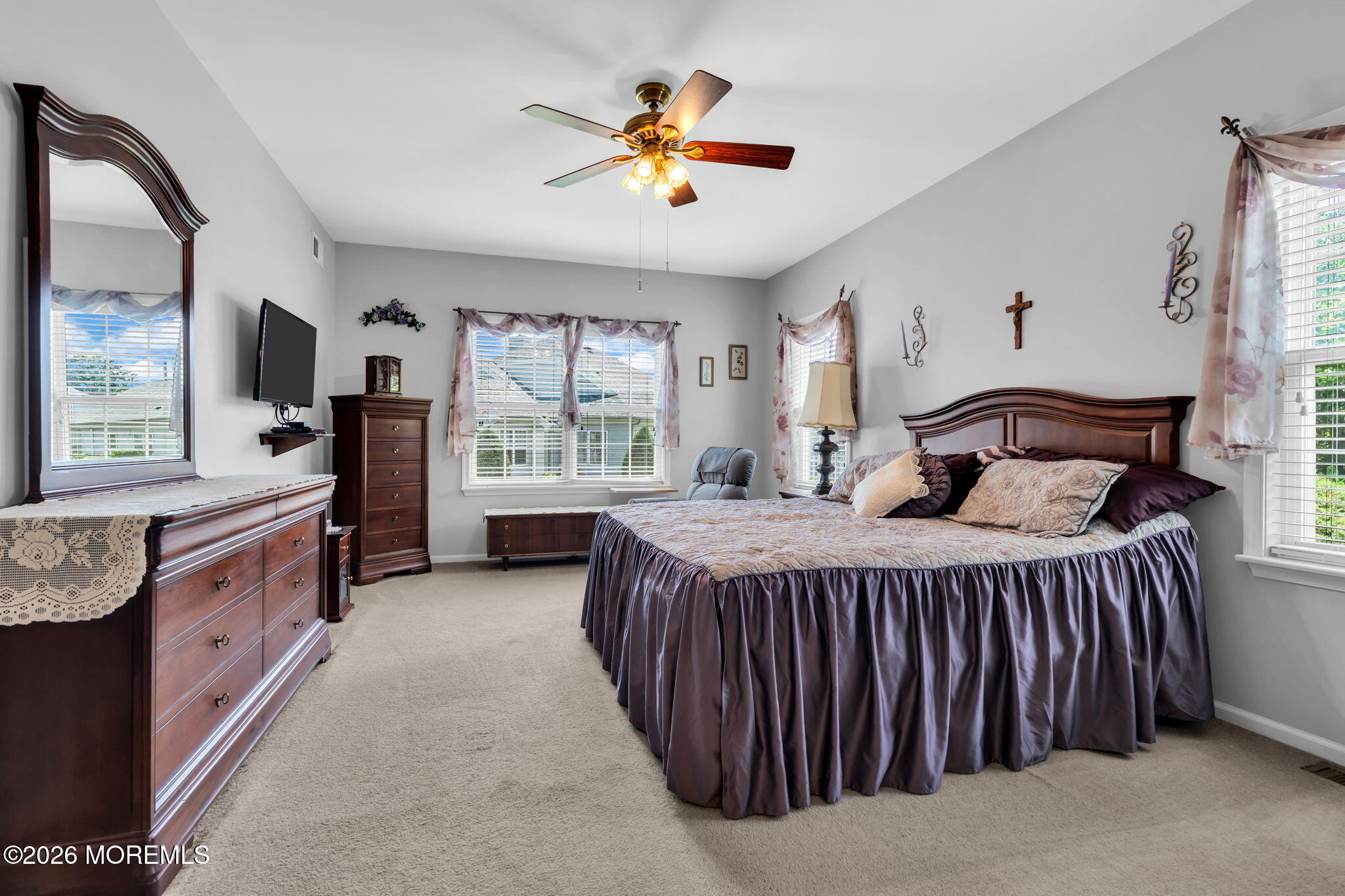 21 Chaucer Circle Manchester NJ 08759