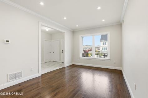 28 Golders Green Road Lakewood NJ 08701