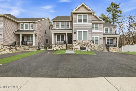 28 Golders Green Road Lakewood NJ 08701