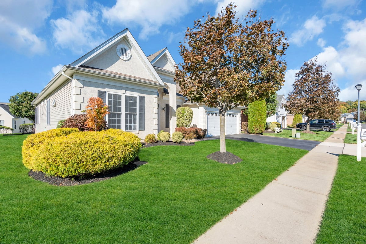 23 Kings Mill Road Monroe NJ 08831