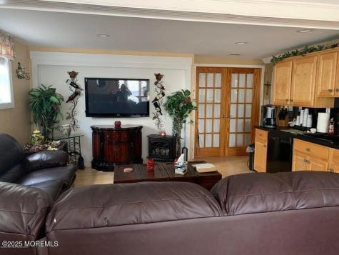 818 Atlantic Avenue Point Pleasant NJ 08742