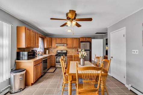 31 Boca Raton Street Toms River NJ 08757