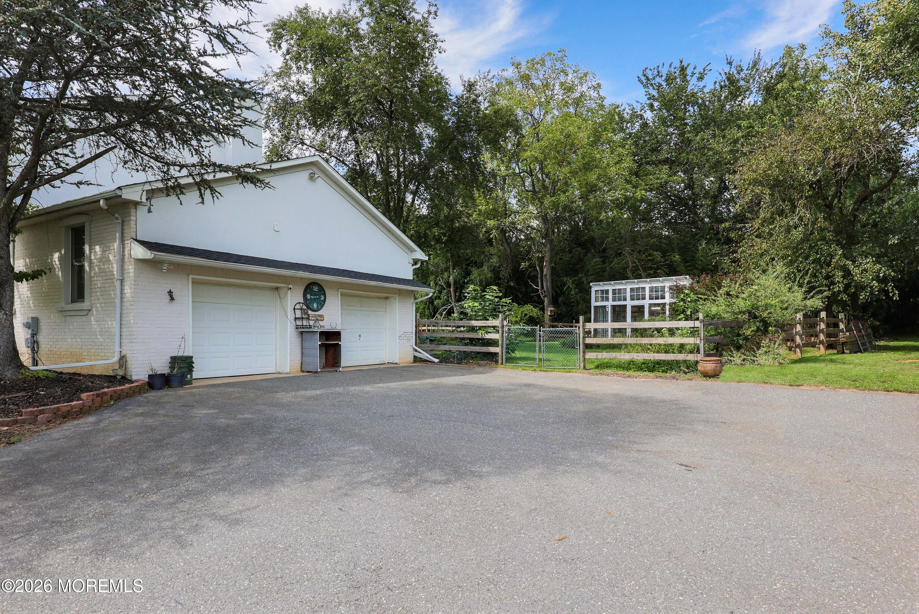 12 Nan Tone Court Colts Neck NJ 07722