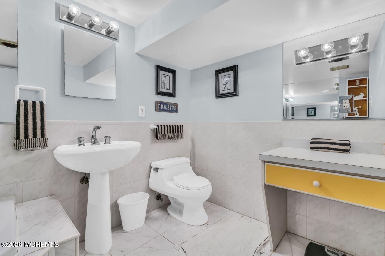 27 Pine Brook Drive Toms River NJ 08753