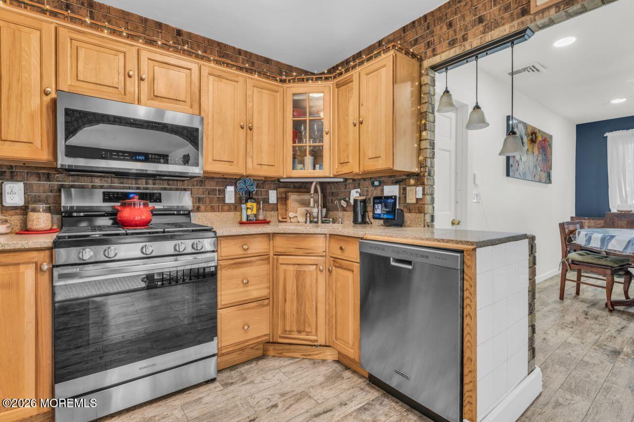 27 Pine Brook Drive Toms River NJ 08753