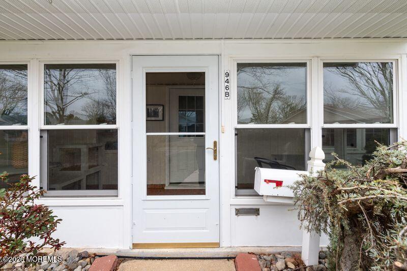 946 Aberdeen Drive Lakewood NJ 08701
