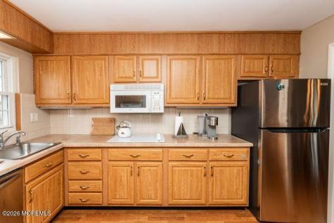 946 Aberdeen Drive Lakewood NJ 08701