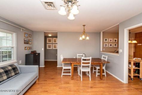 946 Aberdeen Drive Lakewood NJ 08701