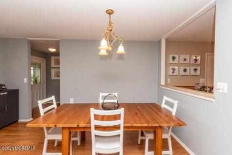 946 Aberdeen Drive Lakewood NJ 08701