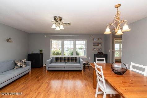 946 Aberdeen Drive Lakewood NJ 08701