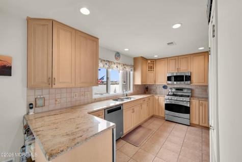299 Monterey Circle Lavallette NJ 08735