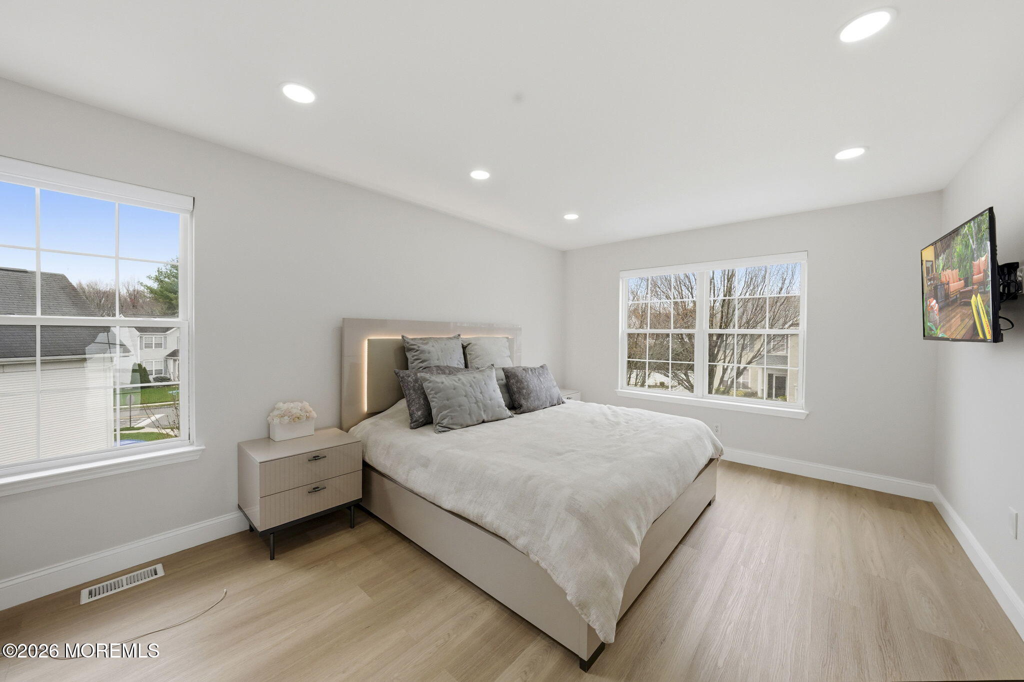 16 Pinehurst Drive Manalapan NJ 07726