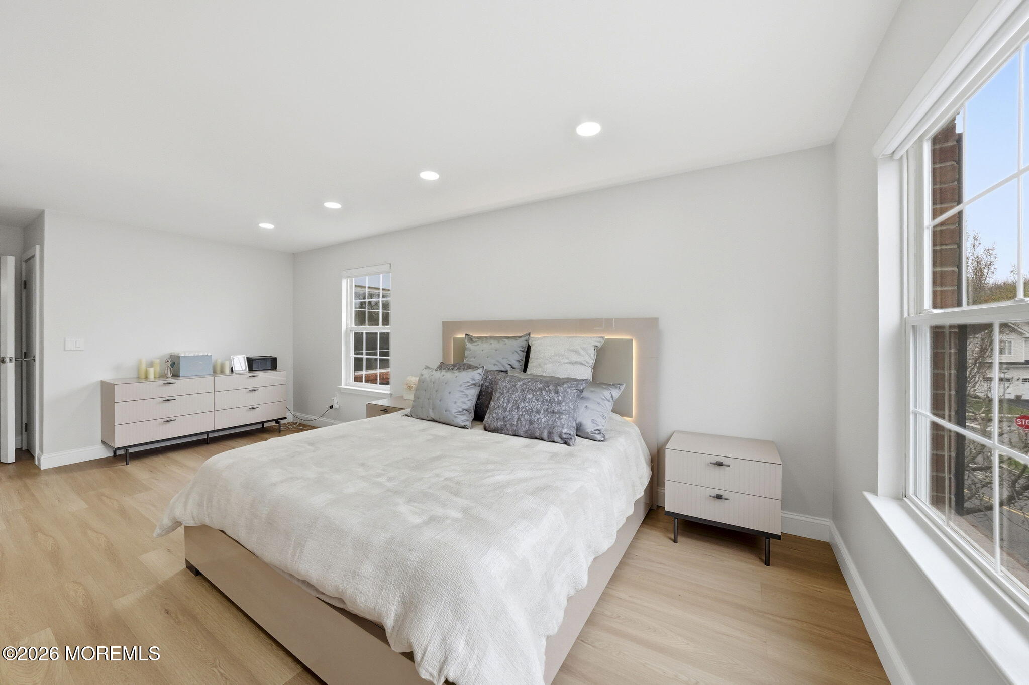 16 Pinehurst Drive Manalapan NJ 07726