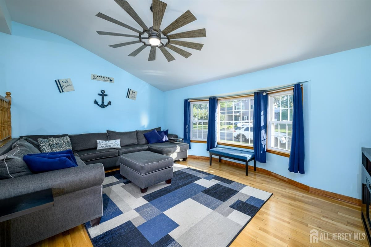 41 Wilson Drive Fords NJ 08863