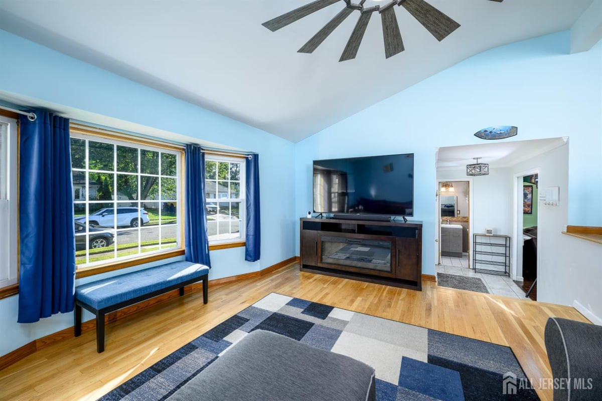 41 Wilson Drive Fords NJ 08863