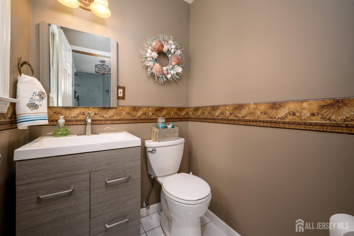 41 Wilson Drive Fords NJ 08863