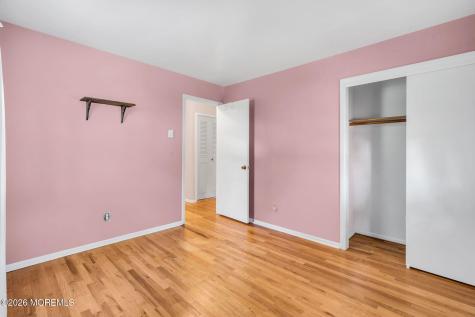 6 Woodbury Court Toms River NJ 08757