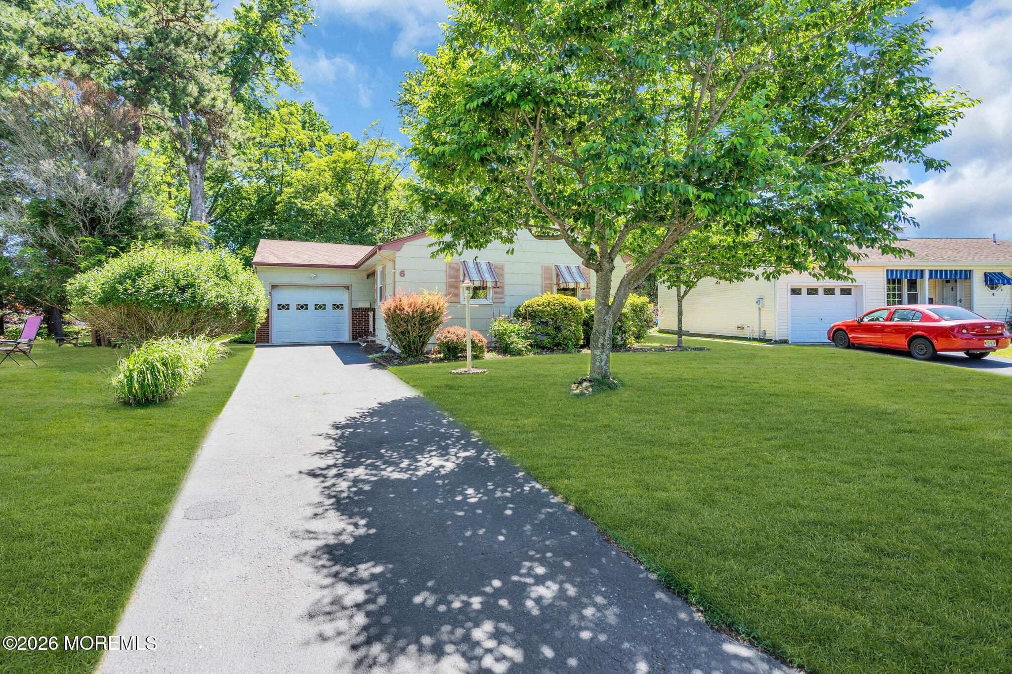 6 Woodbury Court Toms River NJ 08757