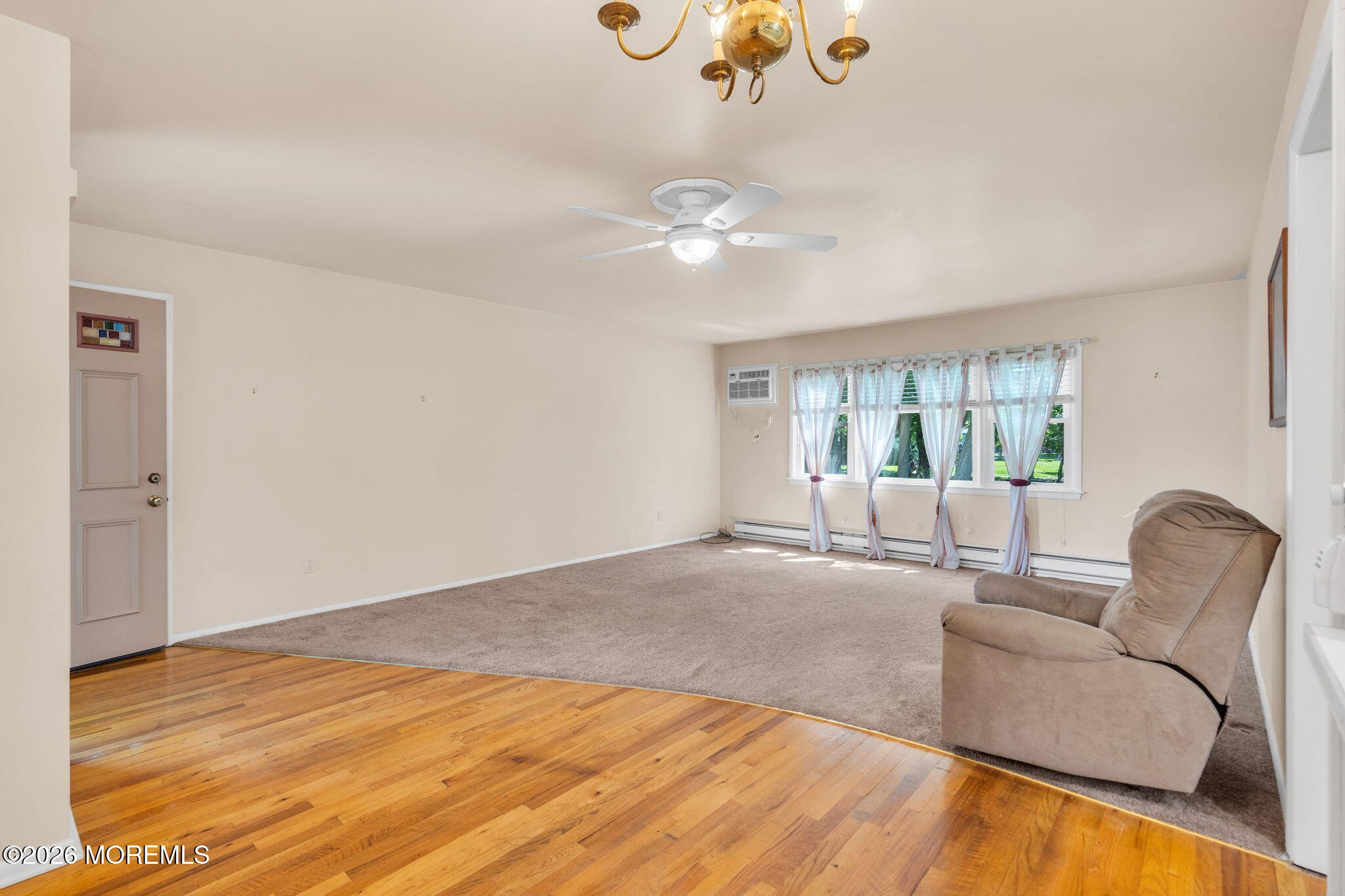 6 Woodbury Court Toms River NJ 08757