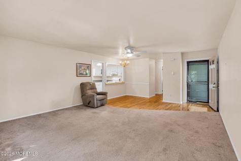 6 Woodbury Court Toms River NJ 08757