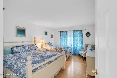 1607 Twin Lakes Drive Manasquan NJ 08736