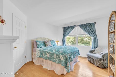 1607 Twin Lakes Drive Manasquan NJ 08736