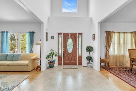 1607 Twin Lakes Drive Manasquan NJ 08736