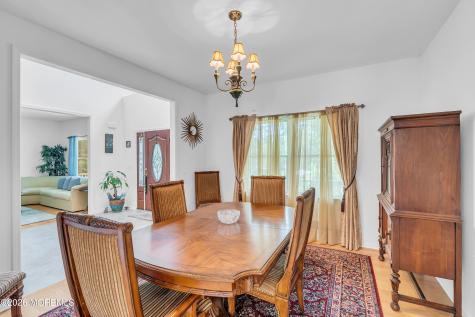 1607 Twin Lakes Drive Manasquan NJ 08736