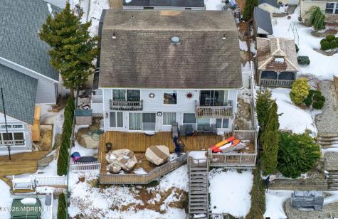 592 Kingfisher Circle Brick NJ 08723