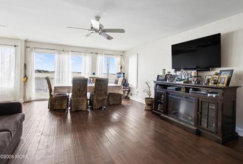 592 Kingfisher Circle Brick NJ 08723