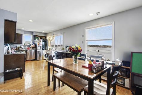 592 Kingfisher Circle Brick NJ 08723