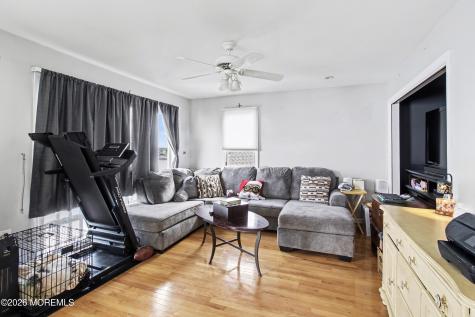 592 Kingfisher Circle Brick NJ 08723